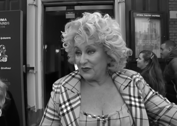 Grote zorgen bij Karin bloemen na spoedoperatie