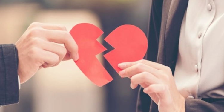 Pijnlijke breuk voor bekend reality koppel: ‘Er is met mijn gevoel gespeeld’