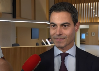 Rob Jetten onder vuur nu zijn premierschap wankelt: ‘Belerend mannetje’