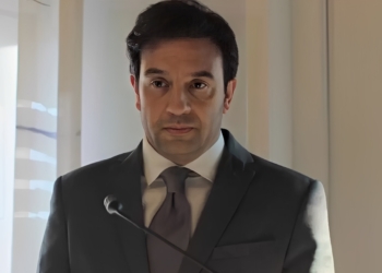 Emotioneel afscheid in Oogappels zorgt voor tranen bij kijkers