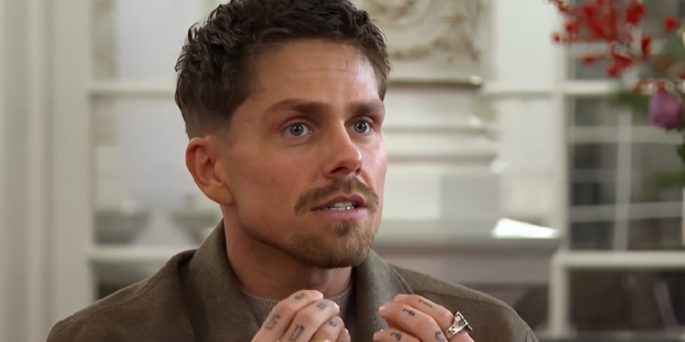 André Hazes jr. onthult eindelijk wie zijn biologische vader is