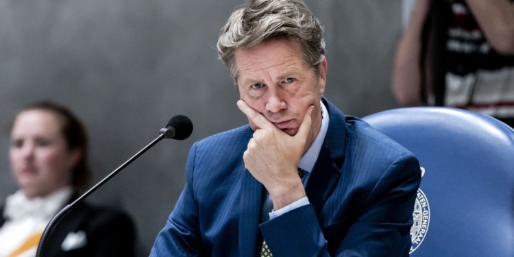 “Oud-Kamervoorzitter Martin Bosma lekt schokkende details over D66”