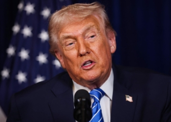 Donald Trump haalt fel uit naar Europa: ‘Ze hebben zichzelf richting de afgrond geduwd..’