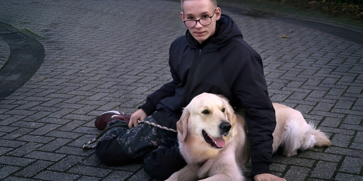 Grote woede na wat fatbikejongeren deden met hulphond van Danniek (16)