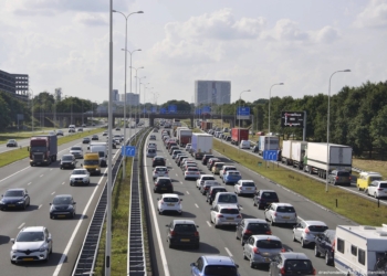Automobilist pesten: D66 en CDA willen rekeningrijden doordrukken!