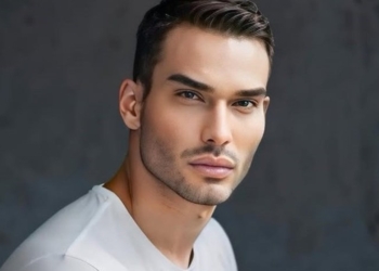 Bekende waarzegger voorspelt angstaanjagende gebeurtenissen die wereldwijd onrust veroorzaken