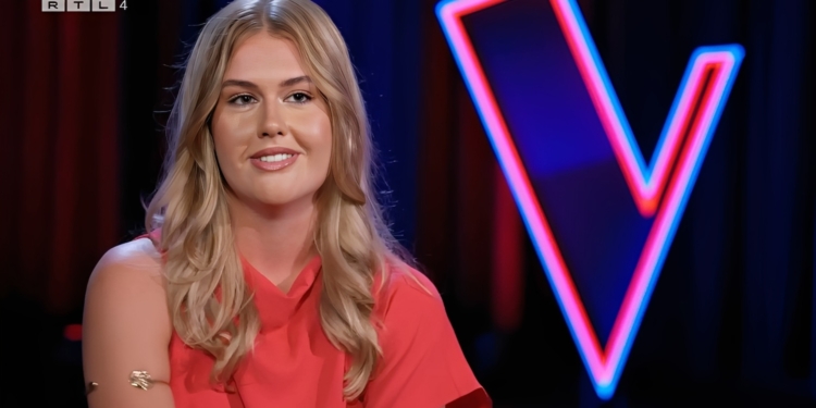 The Voice-kijkers vallen allemaal hetzelfde op aan deelneemster Angelina-Jane