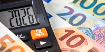 Werken naast je AOW? Zorg dat je op de hoogte ben van deze (belasting)regels in 2026