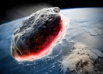 Wetenschappers waarschuwen: dit is de exacte datum waarop de beruchte ‘God van Chaos’-asteroïde de aarde gaat raken