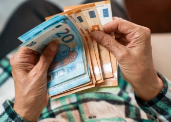 Gepensioneerden aangesloten bij deze pensioenfondsen ontvangen dit jaar flink meer geld