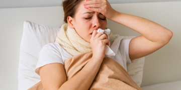 ‘Griep epidemie slaat keihard toe in Nederland – dit zijn de signalen waar je op moet letten!’