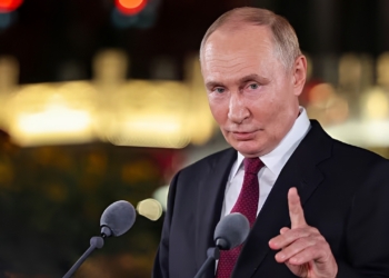 Poetin waarschuwt alle Nederlanders met deze zeer dringende boodschap