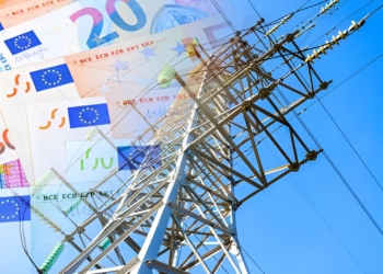 ‘Stroom wordt fors duurder op drukke momenten – zoveel ga je extra betalen’