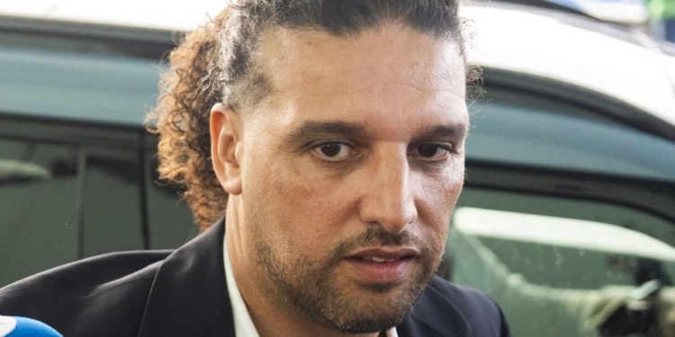 Heftige laatste woorden van Ali B in de rechtbank shockeren iedereen