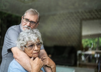 Schokkende cijfers: zóveel komen gepensioneerden elke maand tekort