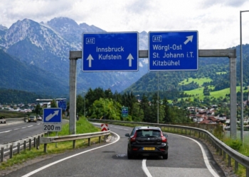 Vakantiegangers opgelet: dit moet je straks in Oostenrijk hebben als je een afrit afgaat