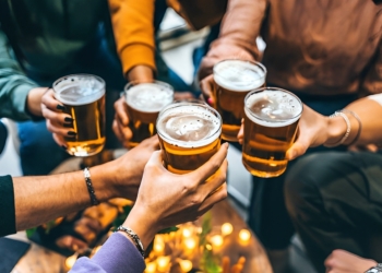 Nieuw schokkend onderzoek: aan deze zeven kankers wordt alcohol gelinkt