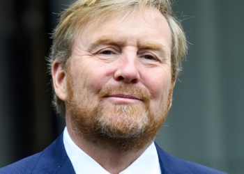 Willem-Alexander kritisch: ‘Hebben we hier echt zo moeilijk over gedaan?’