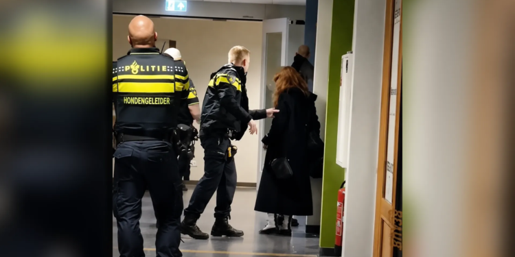 Nieuwe wending na omstreden aanhouding: politie onderzoekt geweldsgebruik