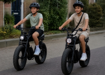 ‘Helmplicht voor Fatbikes zorgt voor veel onbegrip bij bezorgde ouders’