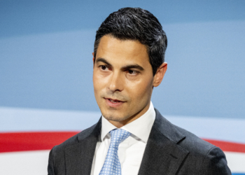 BREAKING: Rob Jetten met spoed naar ziekenhuis afgevoerd