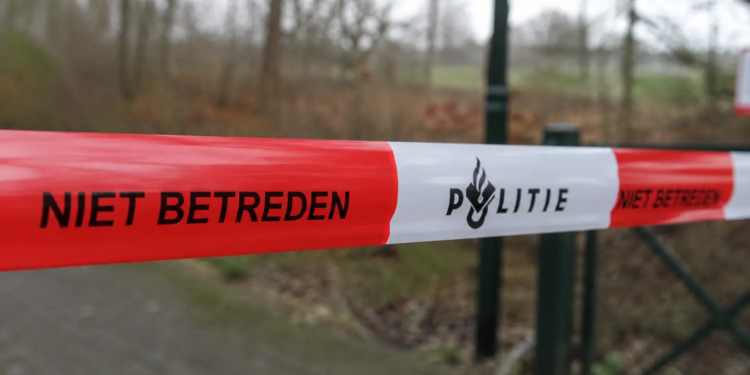 Net binnen: Echtpaar om het leven gebracht in Meerstad, dochter (13) opgepakt