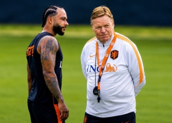 ‘Knallende ruzie in Oranje-kamp na uitgelekte privéberichten Koeman’