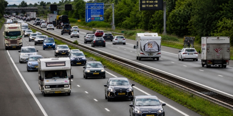 Vakantiegangers opgelet: ANWB verwacht deze week enorme drukte op de weg