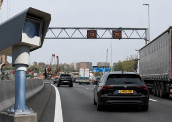 Deze flitspaal is een nachtmerrie voor veel automobilisten