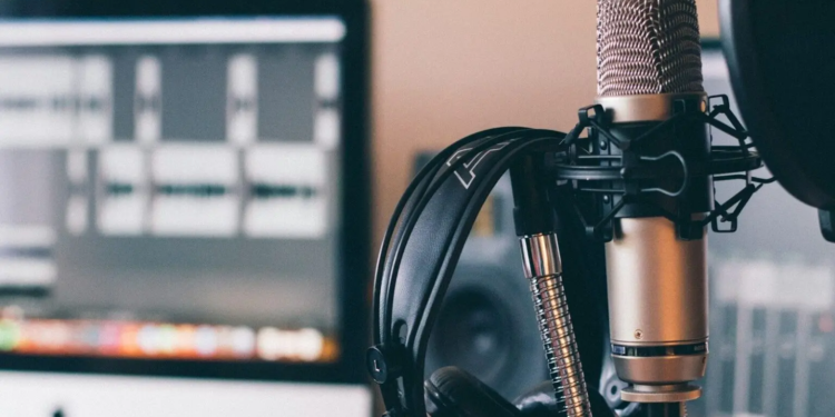Net binnen: dit bekende Nederlandse radioduo uit elkaar!