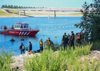 Vreselijk drama: lichaam van jongen uit water gehaald na grote zoekactie