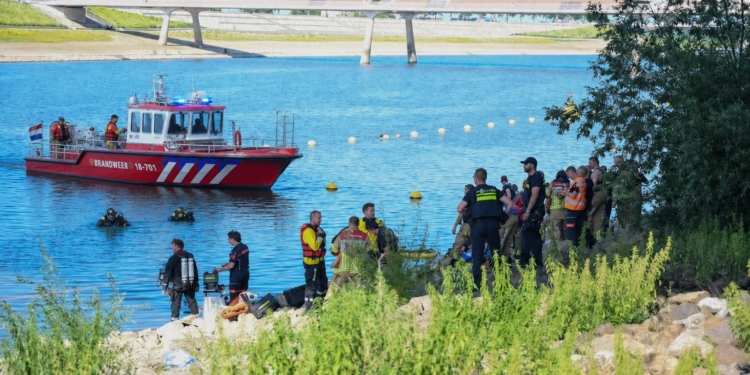 Vreselijk drama: lichaam van jongen uit water gehaald na grote zoekactie