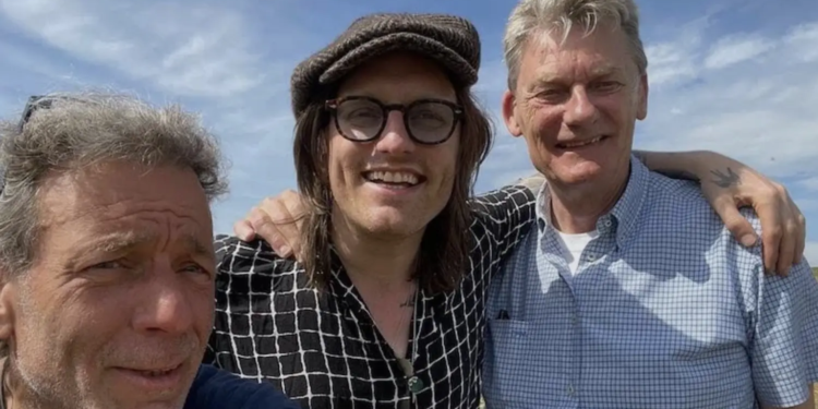 Verschrikkelijk nieuws voor Spike van DI-RECT (42)