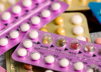 Artsen luiden de noodklok over 4 bekende anticonceptiemiddelen: mogelijk hoger risico op hersentumor