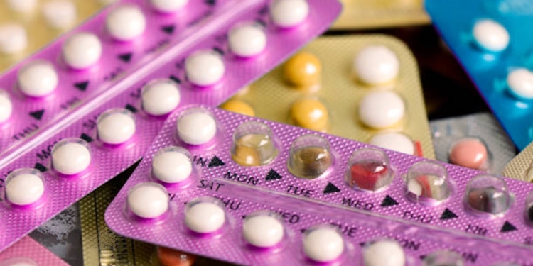 Artsen luiden de noodklok over 4 bekende anticonceptiemiddelen: mogelijk hoger risico op hersentumor