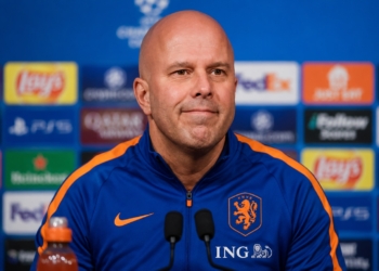 BREAKING: ‘Slot neemt heel bijzondere naam mee als assistent naar Oranje’