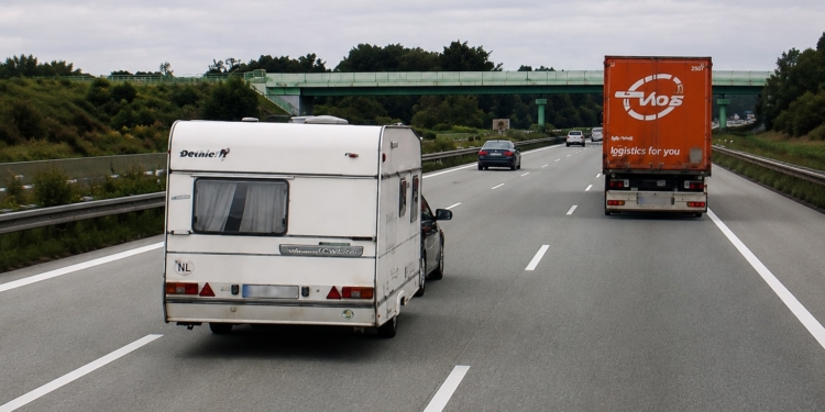 ‘OPGELET: Deze nieuwe regel kan caravan bezitters 100e euro’s per maand extra kosten’