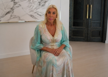 WOW! Caroline (67) uit B&B Vol Liefde zag er vroeger zó uit