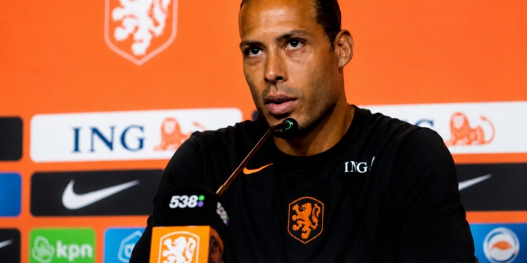 ‘Virgil van Dijk betrapt op Keiharde leugen na uitschakeling’