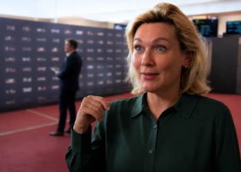 Iedereen zegt hetzelfde over Marlijn Weerdenburg in ‘We Zijn Er Bijna’