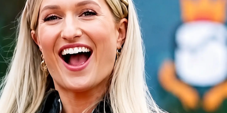 Britt Dekker kan haar geluk niet op en deelt prachtig nieuws: ‘Een nieuw hoofdstuk…’