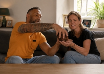 ‘Dit duistere verleden verbergt B&B-Jiry voor Iris’