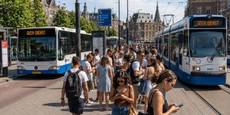 BELANGRIJK: ‘Op deze dag ligt het complete OV in Nederland plat’