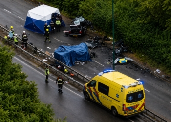 Zeven mensen omgekomen bij verschrikkelijk verkeersongeluk