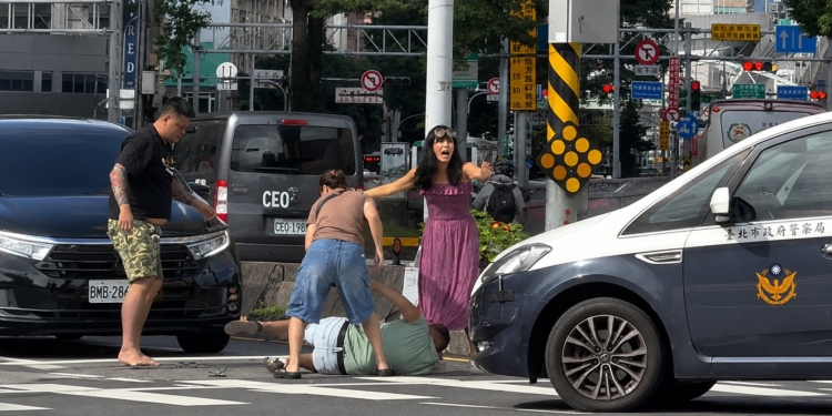 Bekende Nederlander ernstig gewond na verkeersruzie in Taiwan