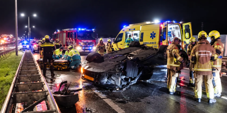 Afschuwelijk: Dodelijk en meerdere gewonden bij verschrikkelijk verkeersongeval