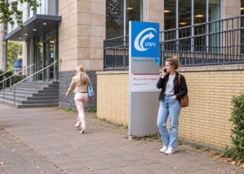 Deze mensen met een uitkering krijgen er €226,28 bij in september: zie of jij in aanmerking komt