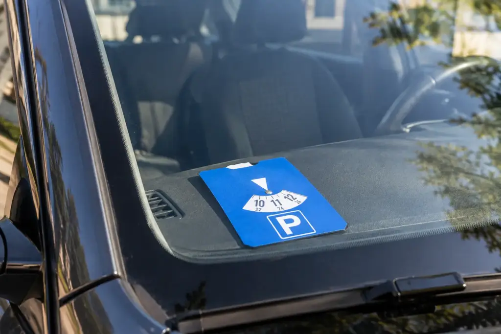 Doe je dit met je parkeerschijf? Dat kan je tegenwoordig €139,- kosten