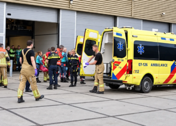 Gewonde vrouw na ernstig incident bij kerstshow Intratuin overleden