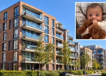 Hartverscheurend: Dakloos gezin met baby krijgt geen urgentie voor woning